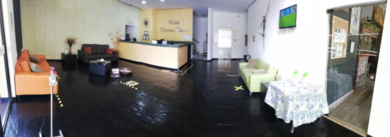 פריירה Hotel Pinares Plaza מראה חיצוני תמונה