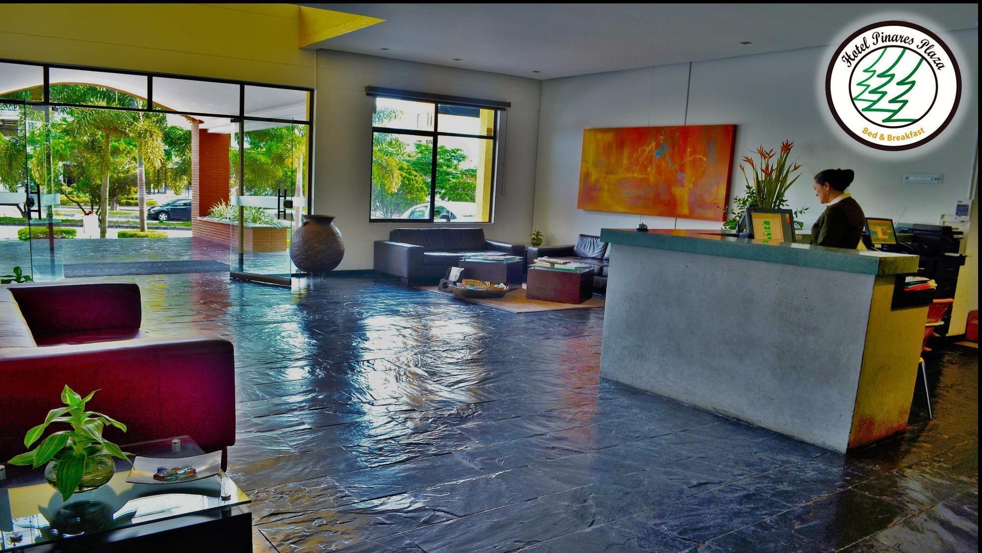 פריירה Hotel Pinares Plaza מראה חיצוני תמונה