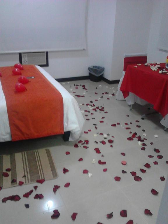 פריירה Hotel Pinares Plaza מראה חיצוני תמונה