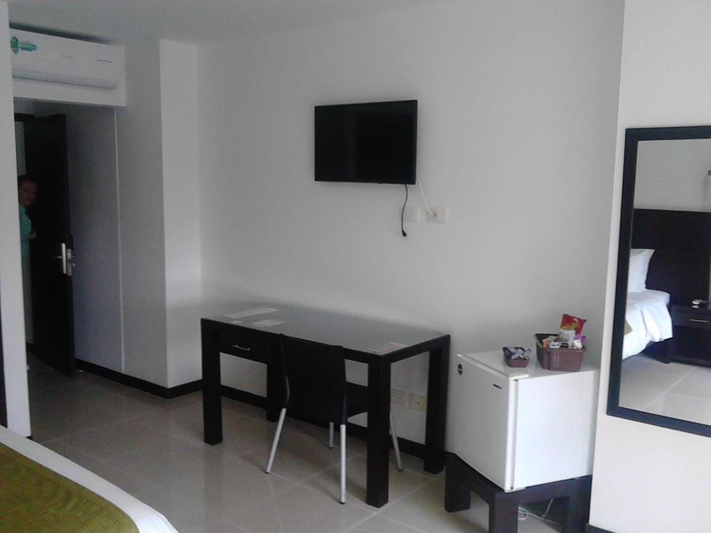 פריירה Hotel Pinares Plaza מראה חיצוני תמונה