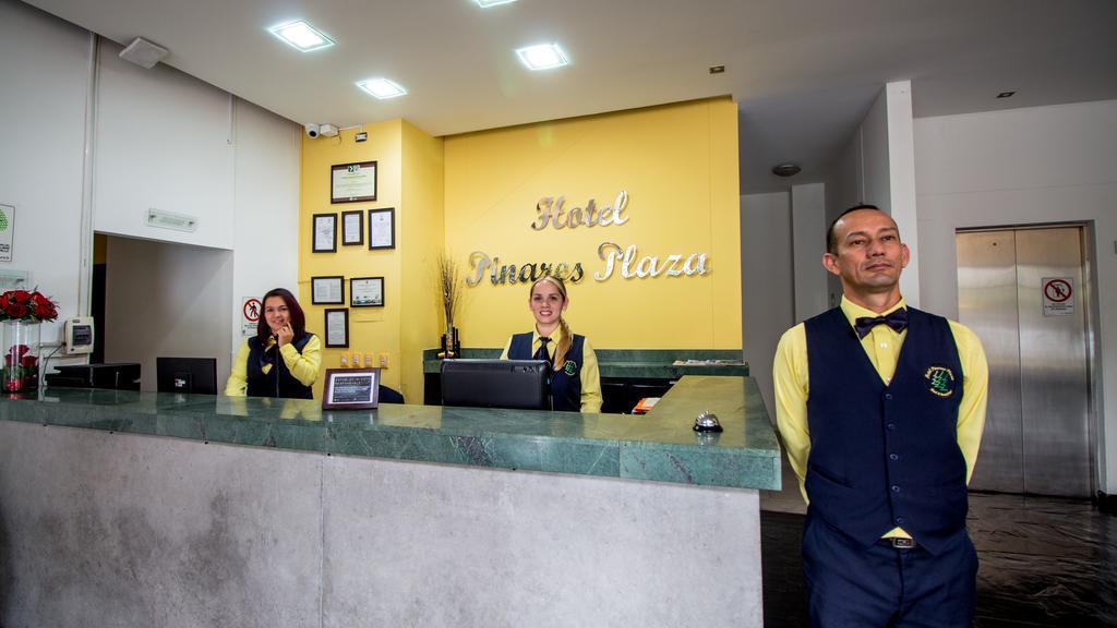 פריירה Hotel Pinares Plaza מראה חיצוני תמונה